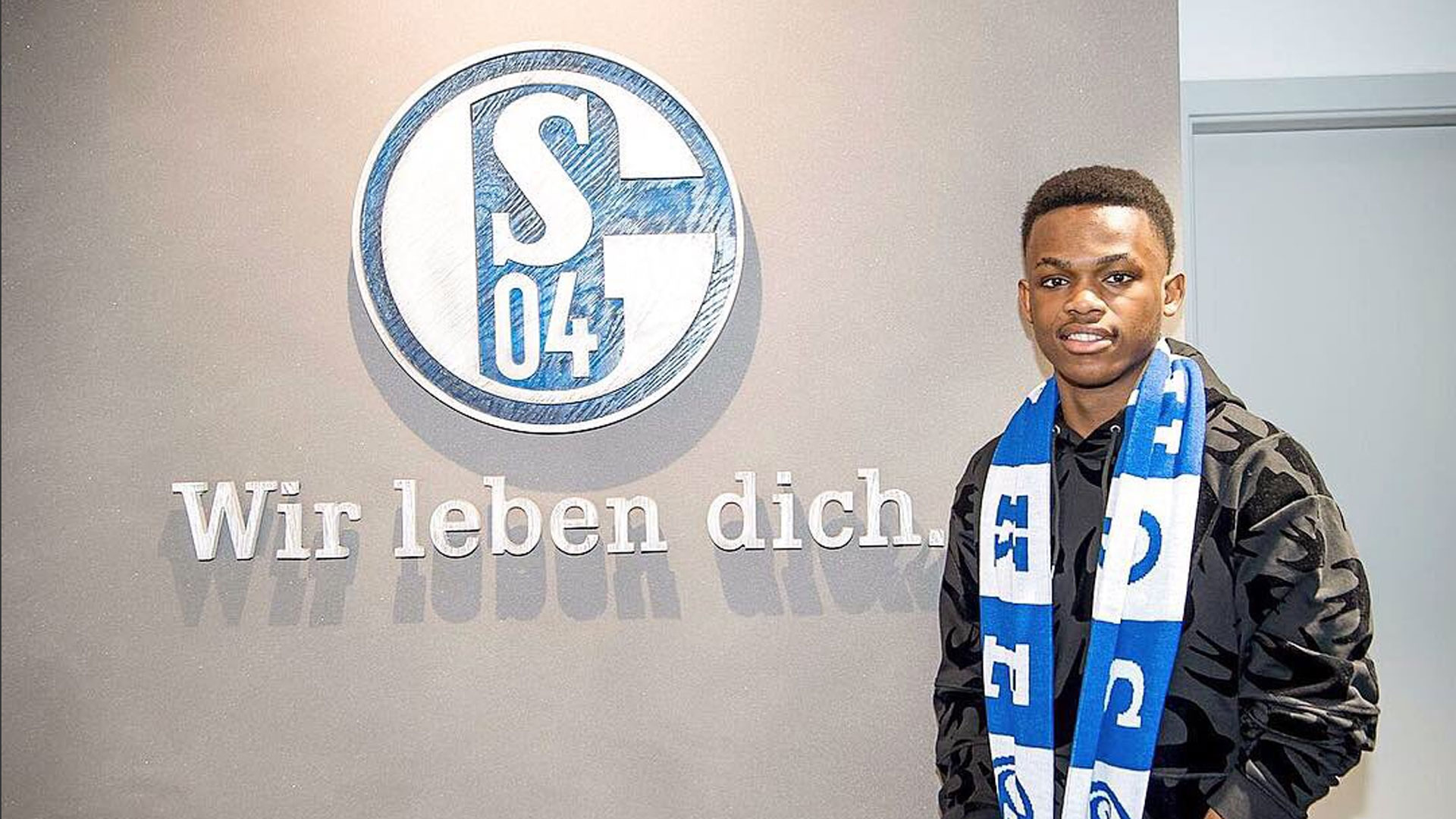 场上的重要 场上的重要