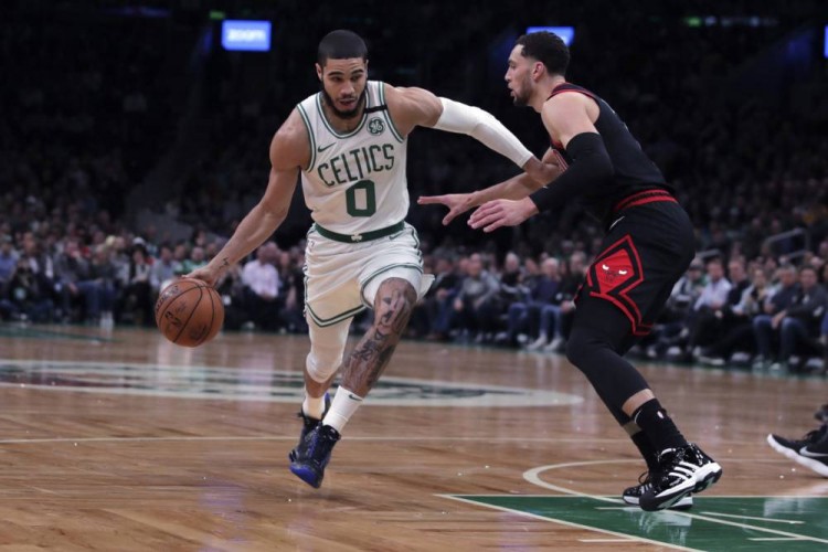 引发国际社 引发国际社