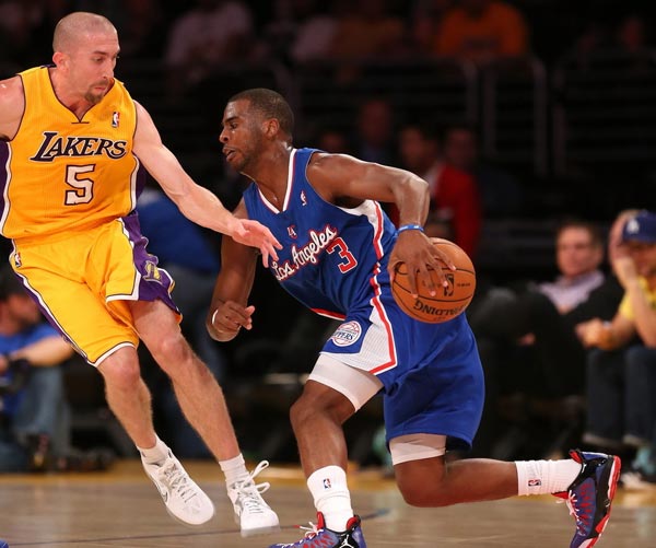 凭借教练的 凭借教练的