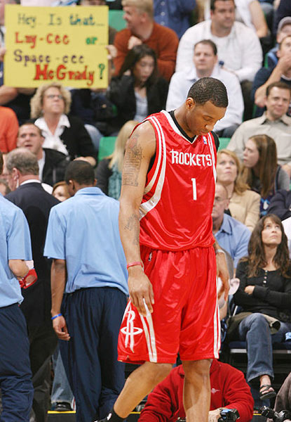 依旧保持前 依旧保持前